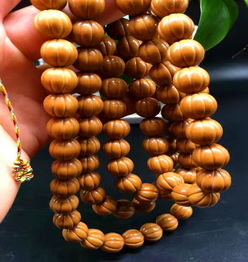 洛宁县东林苗木 猴头核桃6 瓜珠项串 精品展示